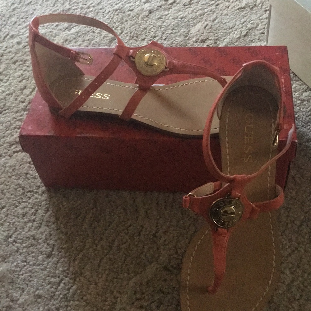 Worn once salmon pink w/ gold detailed sandals.
